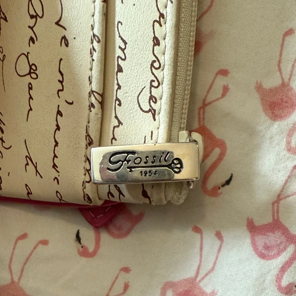Chic Cream and Pink Heart Women's Fossil Pouch - Picture 3 of 3
